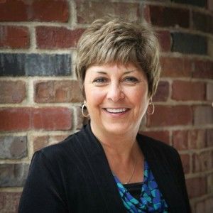 Meet your Posher, Cindy